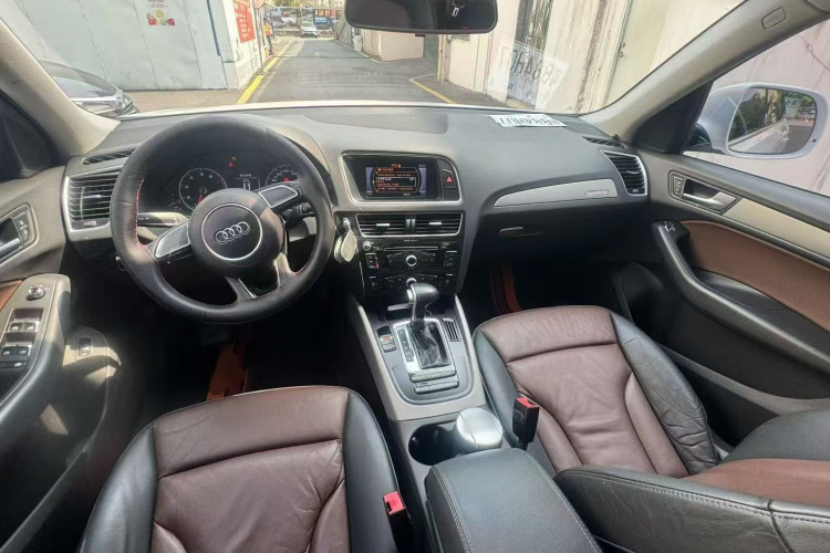 Audi Q5 2017 صورة سيارة #10