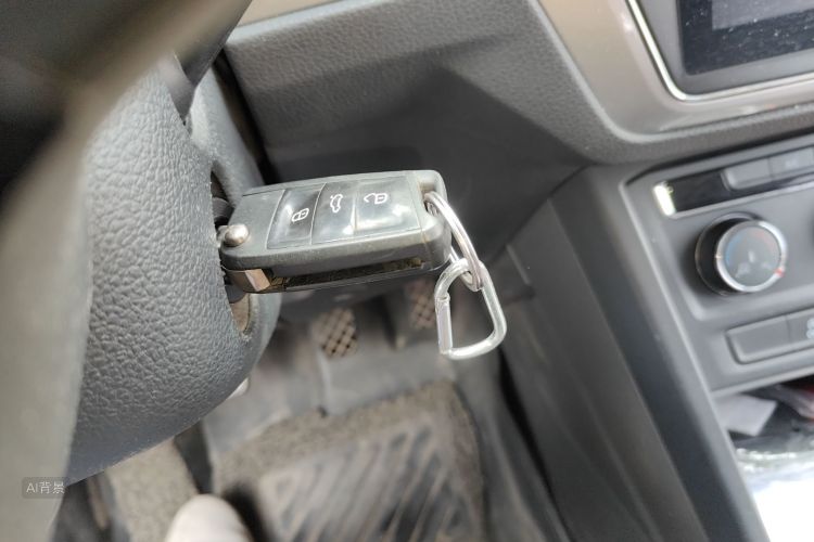 Volkswagen Touran 2017 immagine di auto #10