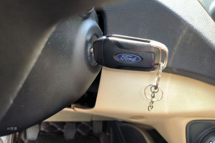 Ford Escort 2016 car image #10