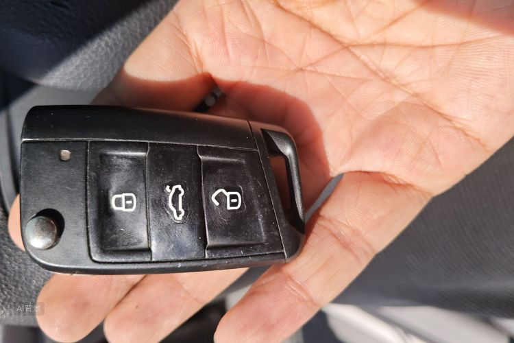 Skoda Octavia 2014 car image #10