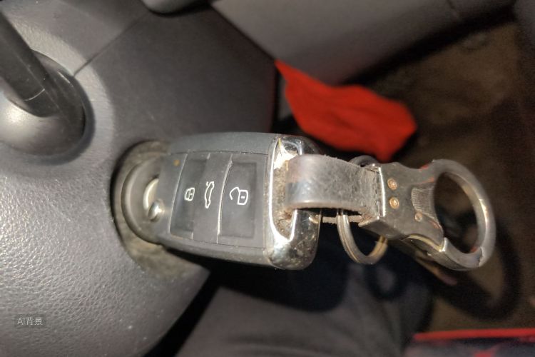 VS5 2020 car image #10