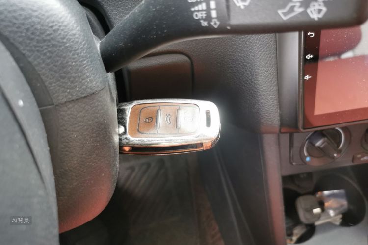 Volkswagen Polo 2018 car image #10