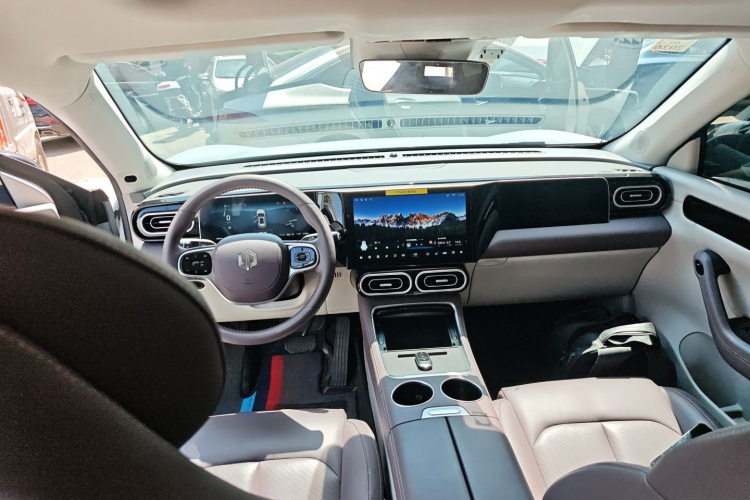 Leapmotor C11 2023 car image #10