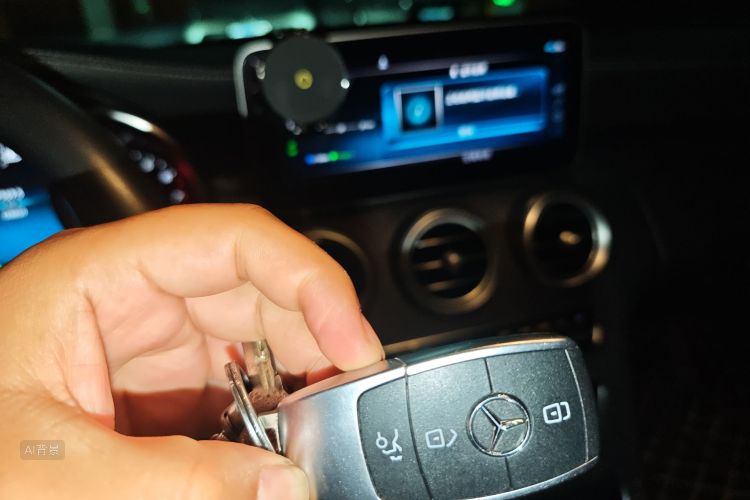 Mercedes-Benz C Class 2019 car image #10