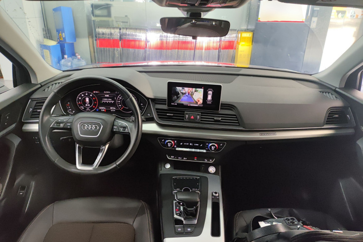 Audi Q5L 2019 صورة سيارة #10