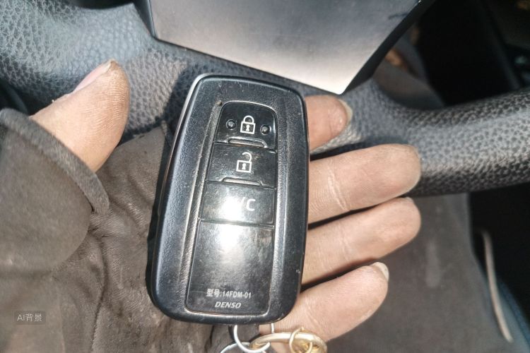 Toyota C-HR EV 2021 car image #10