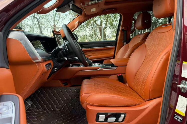 Tank 500 2022 изображение автомобиля #10