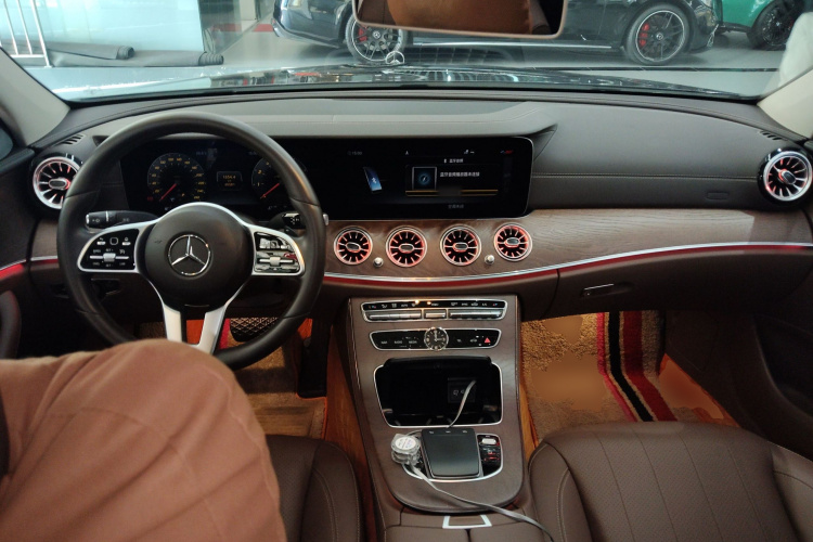 Mercedes-Benz E Class 2020 car image #10