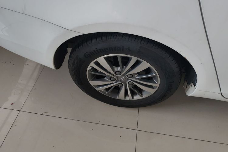 Emgrand 2018 #10 Emgrand 2018 car image #10