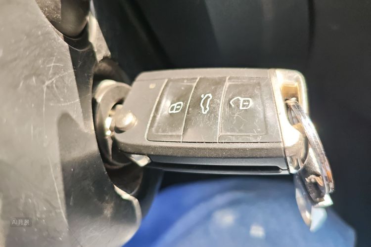 Skoda Octavia 2020 car image #10