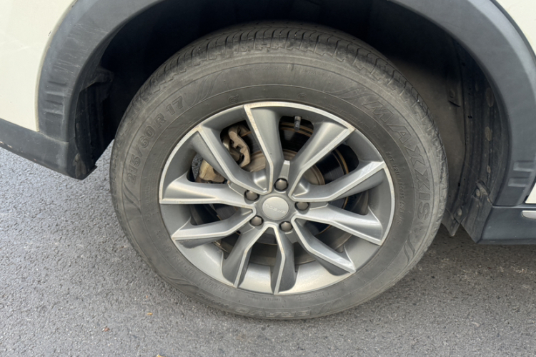 Roewe RX5 2022 изображение автомобиля #10