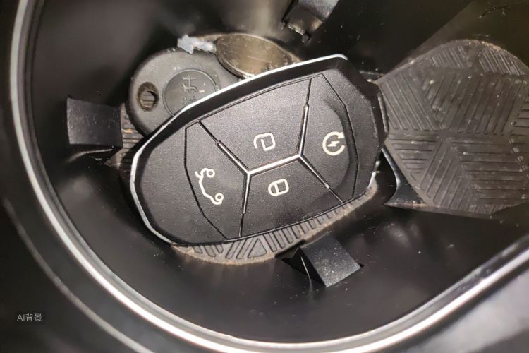 Lynk & Co 01 2019 #10 Lynk & Co 01 2019 car image #10