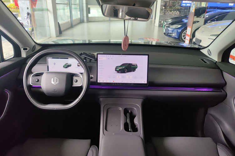 零跑汽车 零跑C10 2025 汽车图片 #10