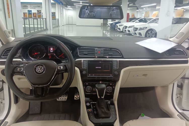 Volkswagen Lamando 2017 изображение автомобиля #10