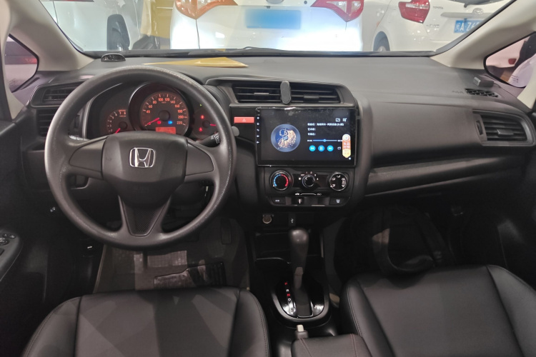 Honda Fit 2015 car image #10