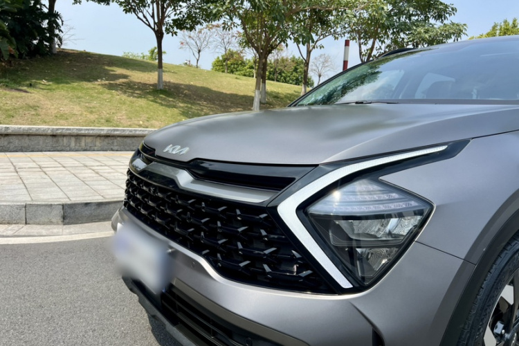 起亚 狮铂拓界 2022 汽车图片 #10