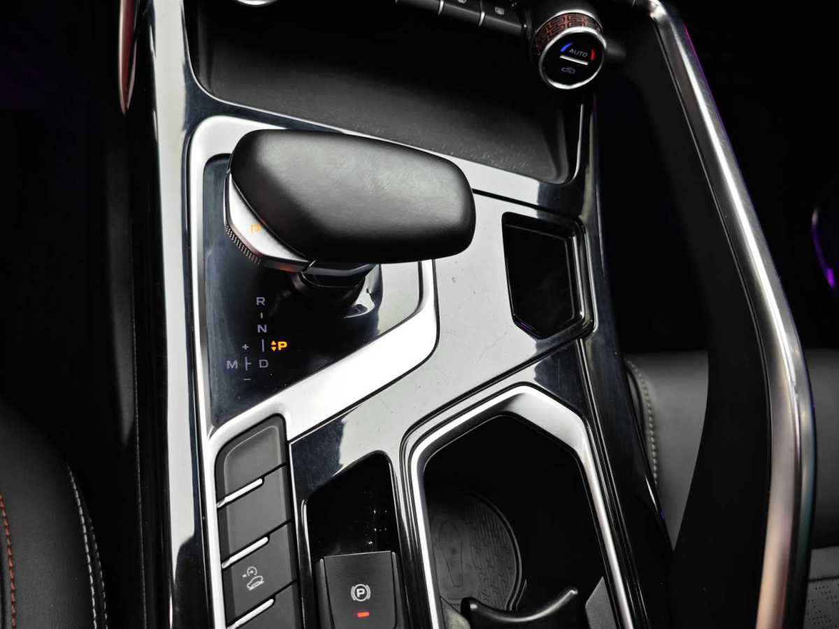 GEELY Tugella S 2022 #10 GEELY Tugella S 2022 car image #10