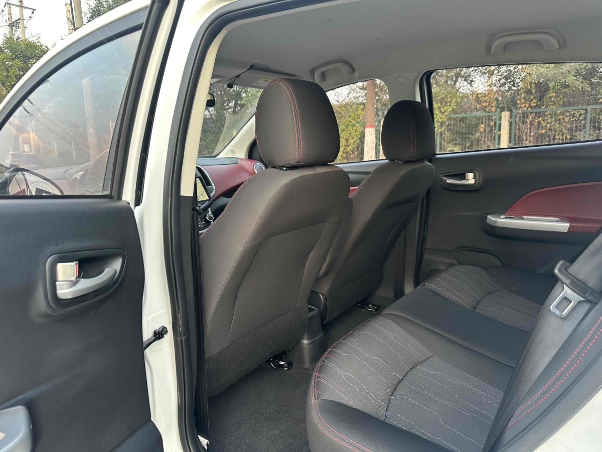 Changan BenBen EV 2019 car image #10