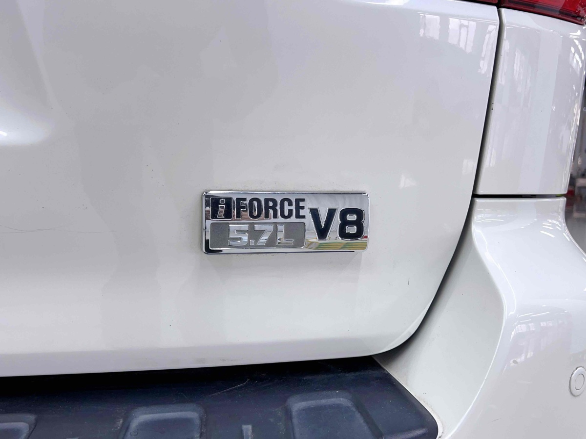 Toyota Sequoia 2016 #10 Toyota Sequoia 2016 imagen de coche #10