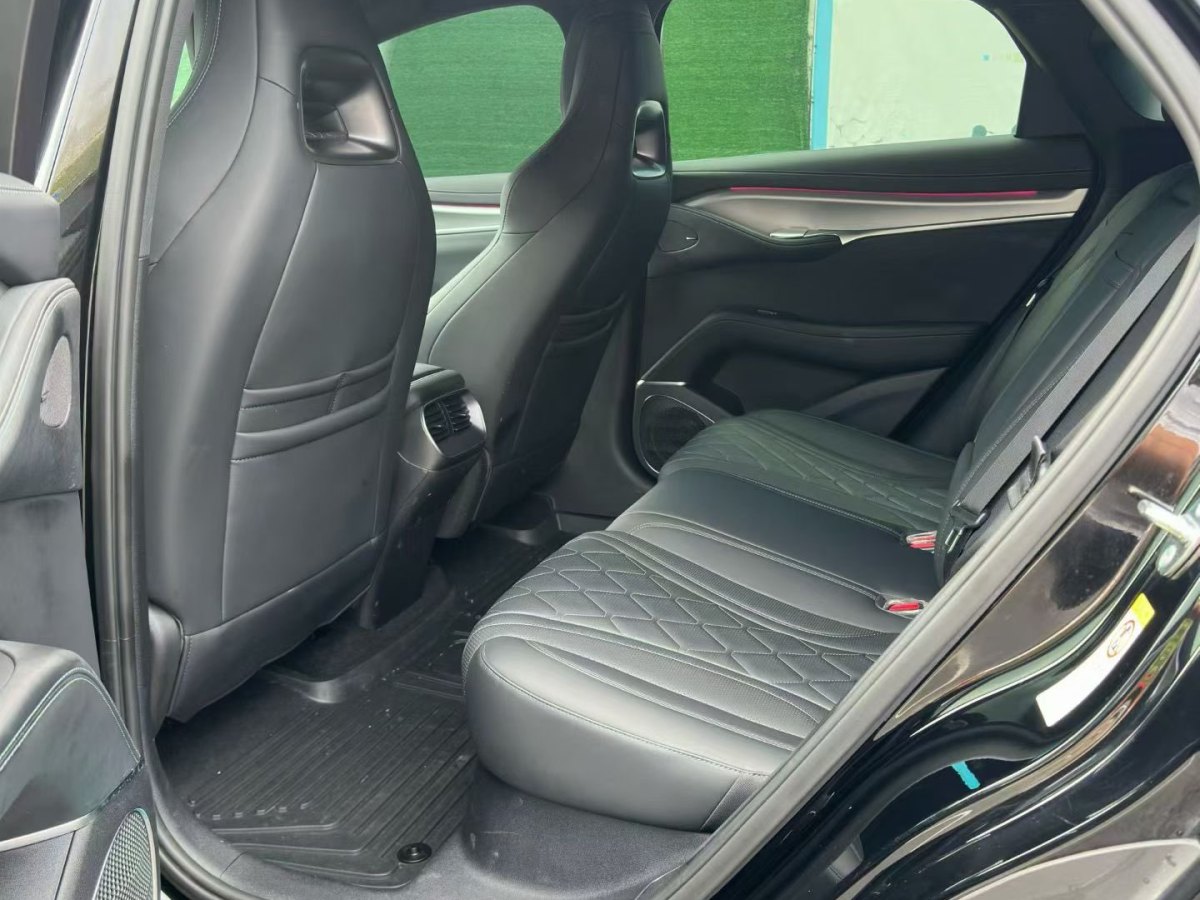 BYD Sea Lion 07 EV 2024 car image #10