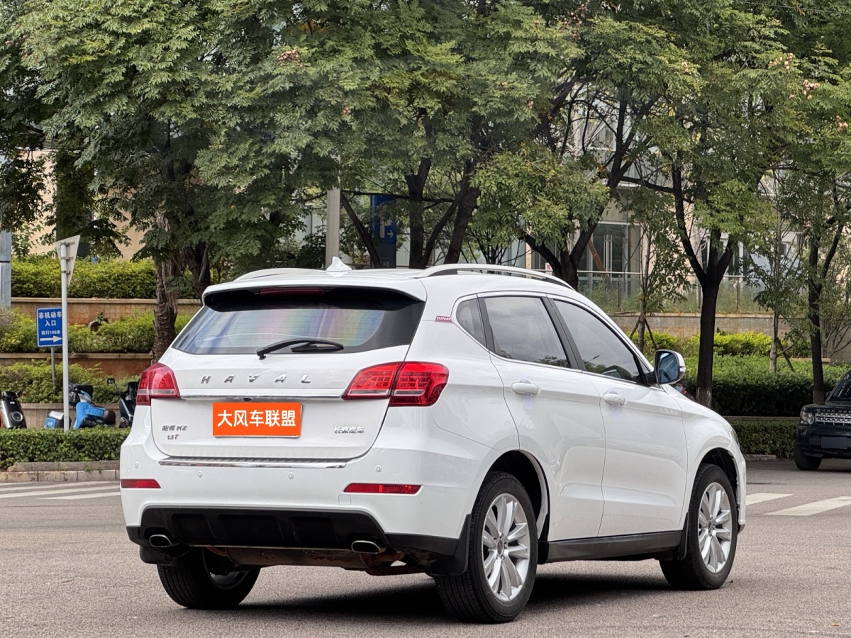 Haval H2 2016 car image #10