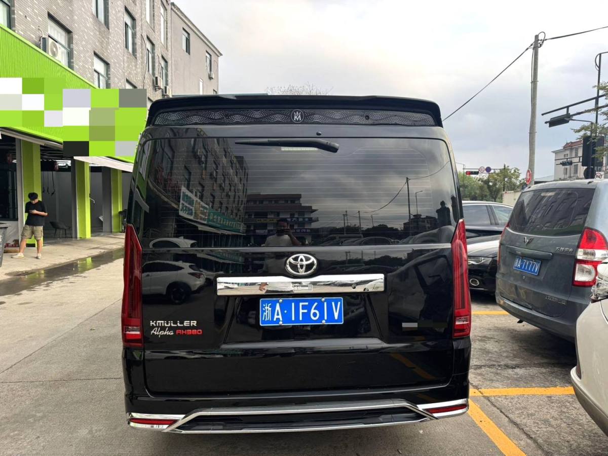 Toyota Hiace 2023 immagine di auto #10