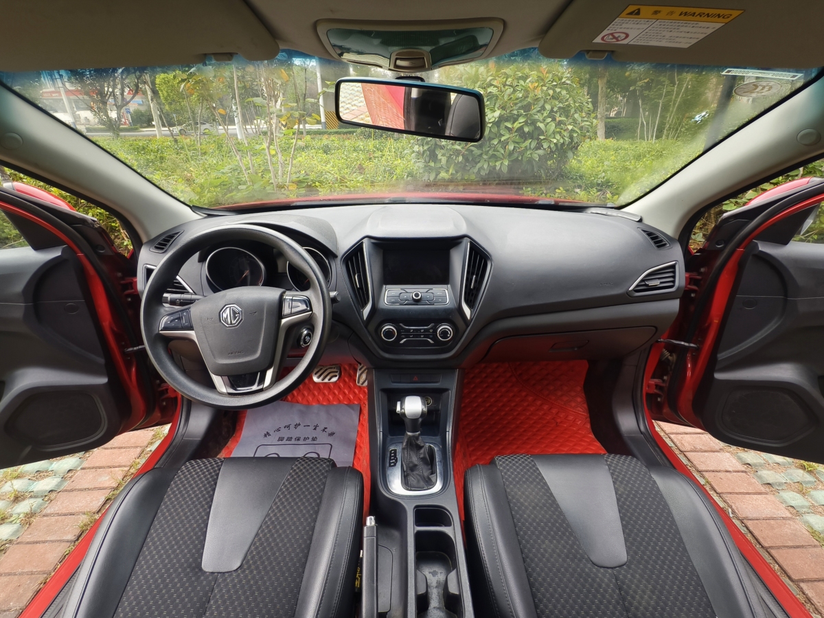 MG GT 2014 car image #10