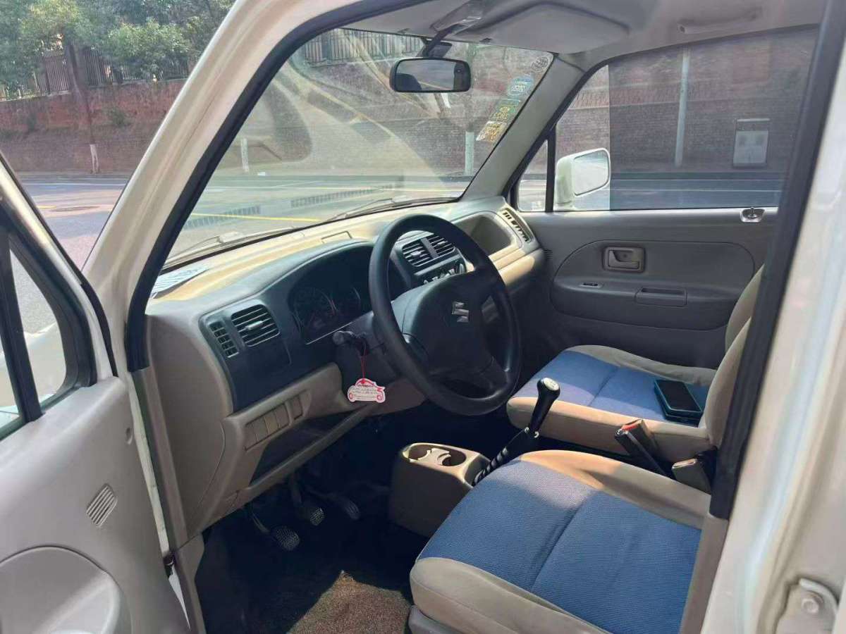 Suzuki Wagon R 2015 изображение автомобиля #10