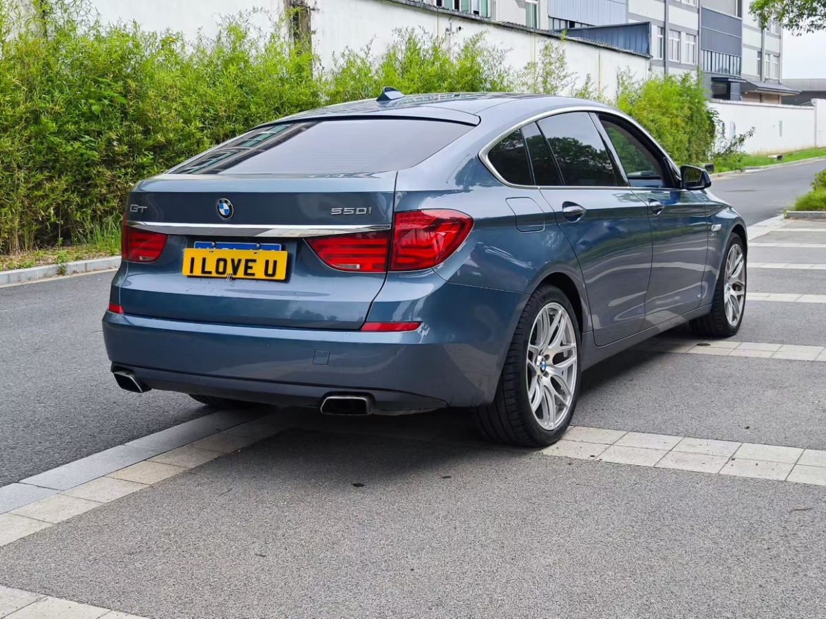 BMW 5 Series GT 2014 immagine di auto #10