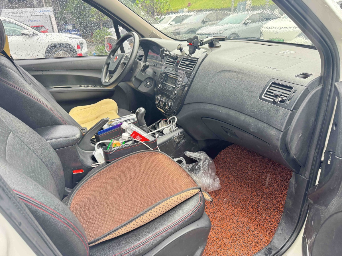 Forthing JOYEAR X5 2014 صورة سيارة #10