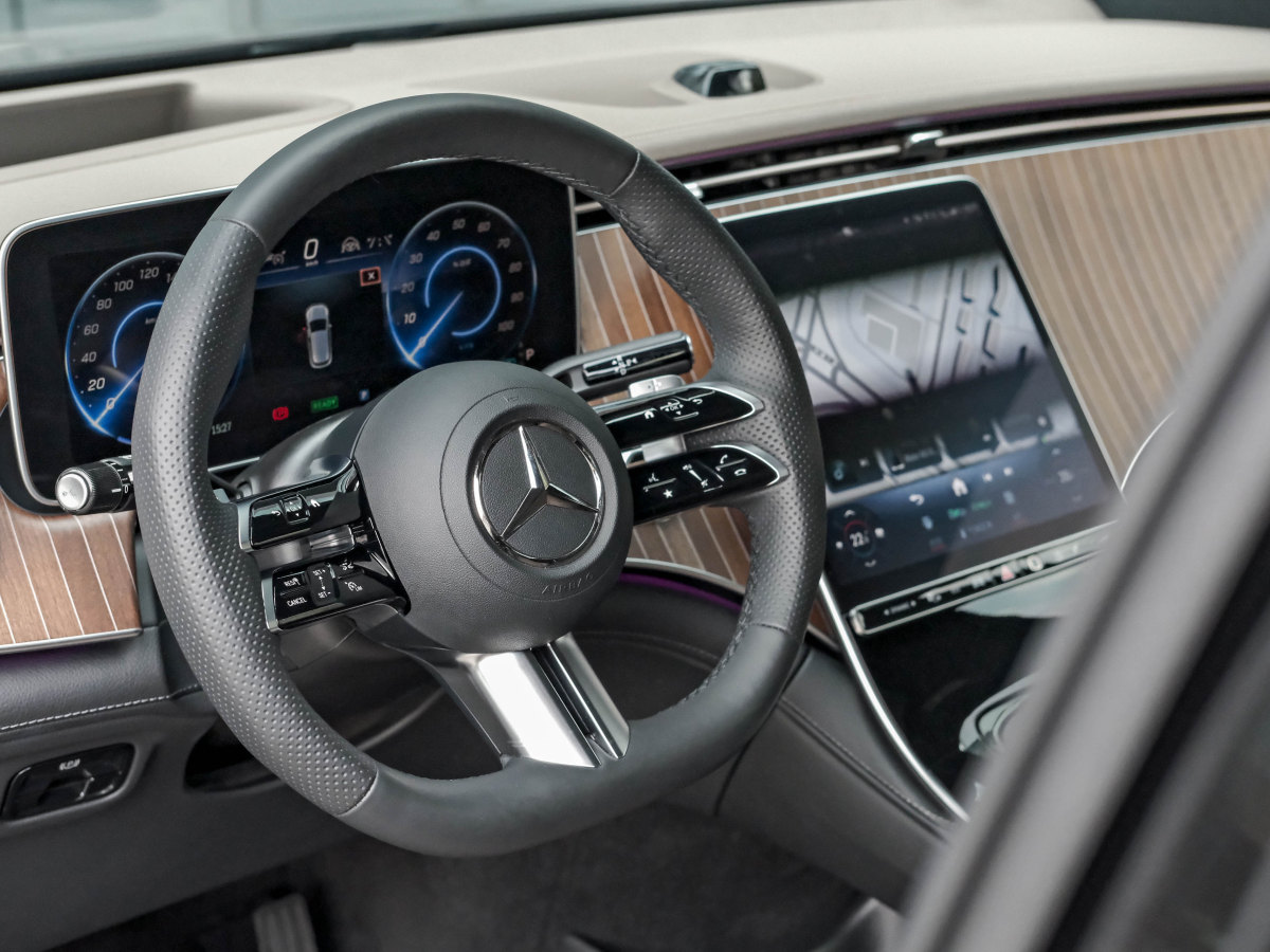 Mercedes-Benz EQE SUV 2024 #10 Mercedes-Benz EQE SUV 2024 car image #10