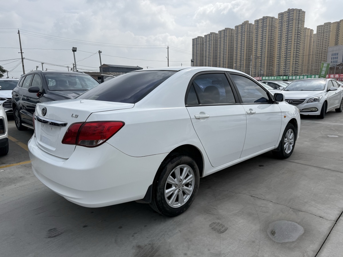 BYD L3 2013 immagine di auto #10