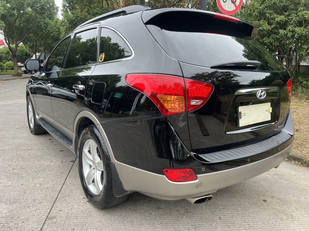 Hyundai Veracruz 2012 صورة سيارة #10