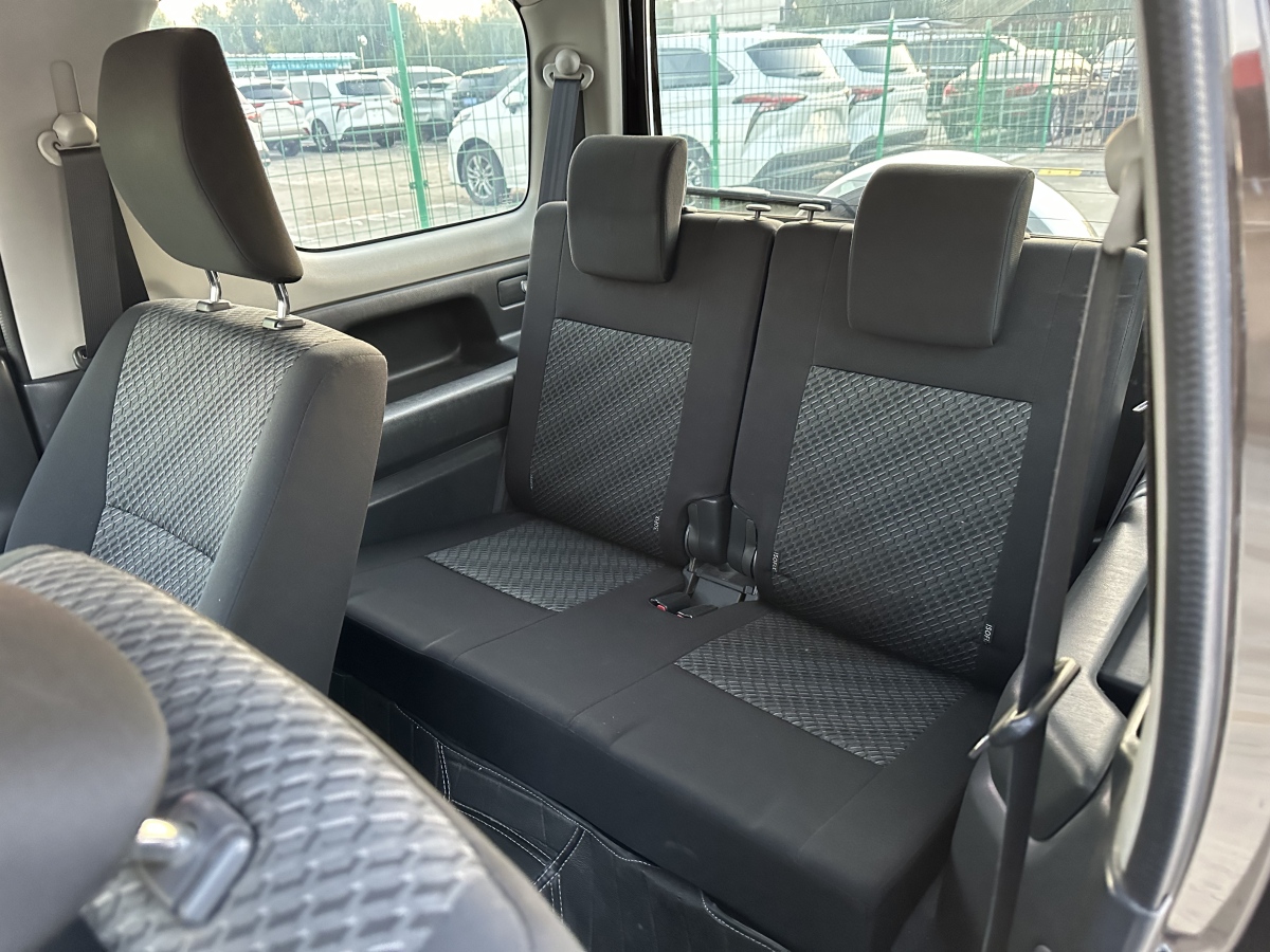 Suzuki Jimny (Imported) 2015 immagine di auto #10