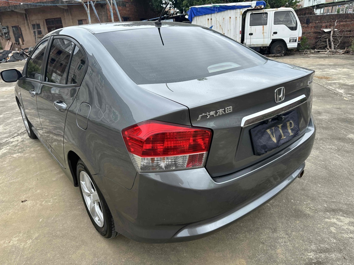 Honda City Classic 2011 car image #10