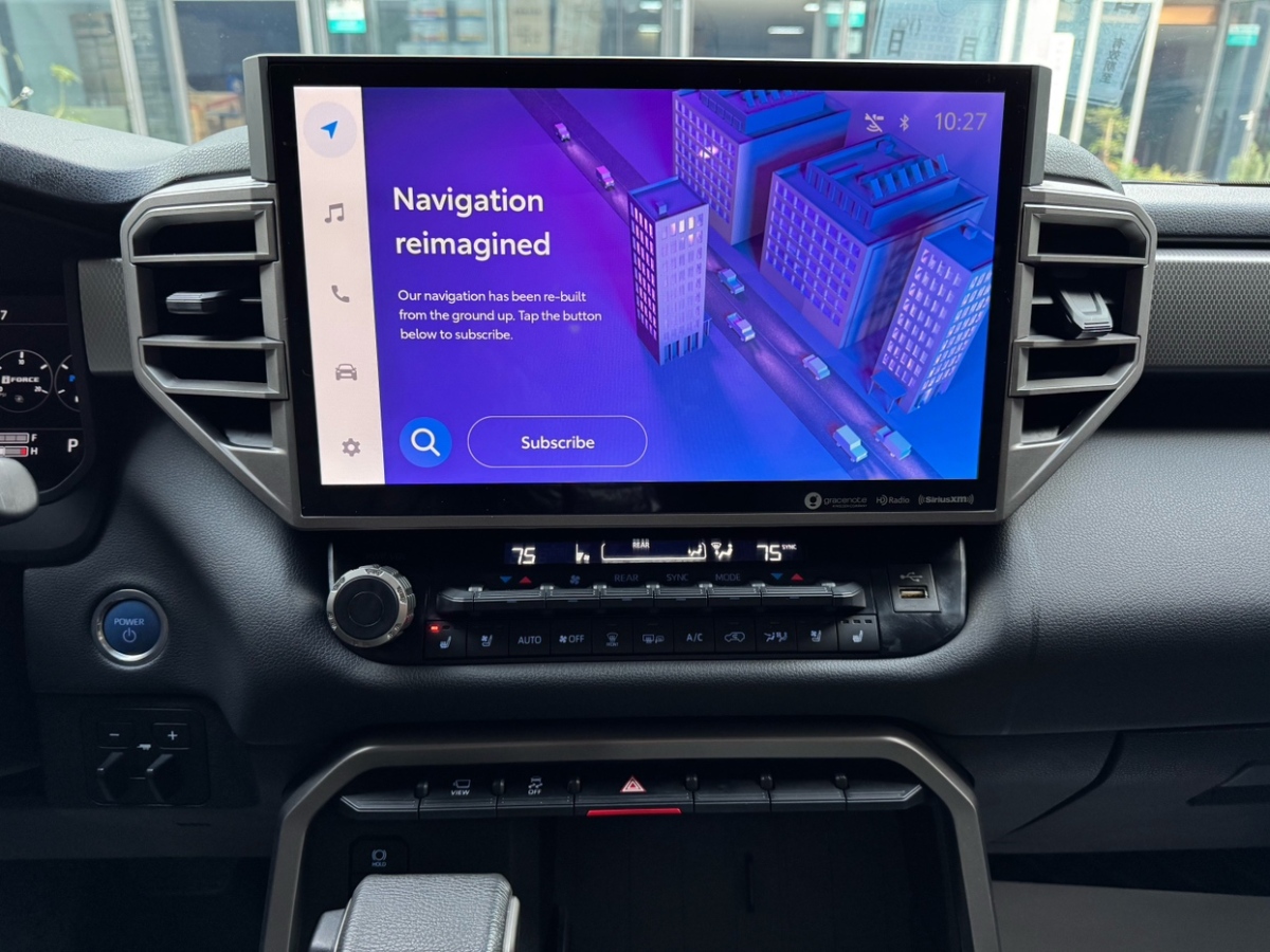 Toyota Sequoia 2023 #10 Toyota Sequoia 2023 imagen de coche #10