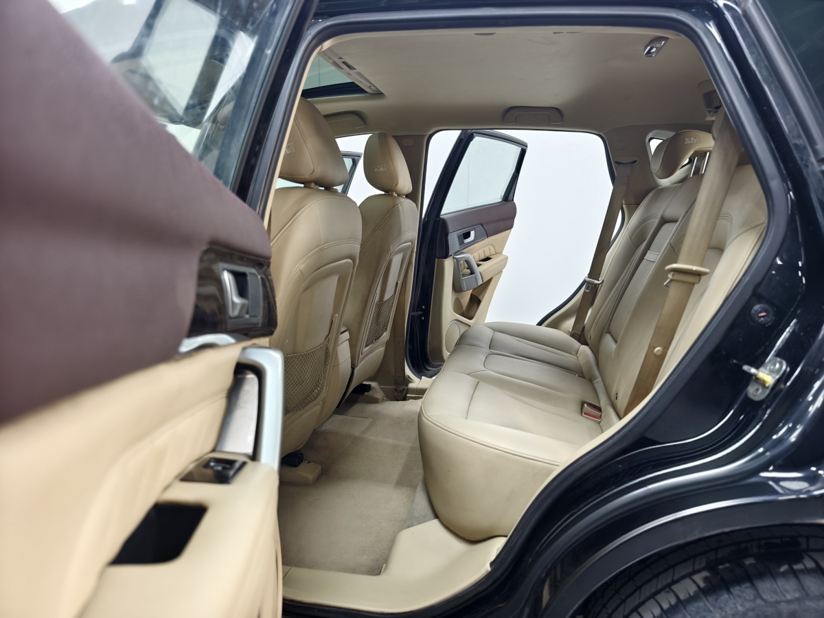 Haval H2 2015 car image #10