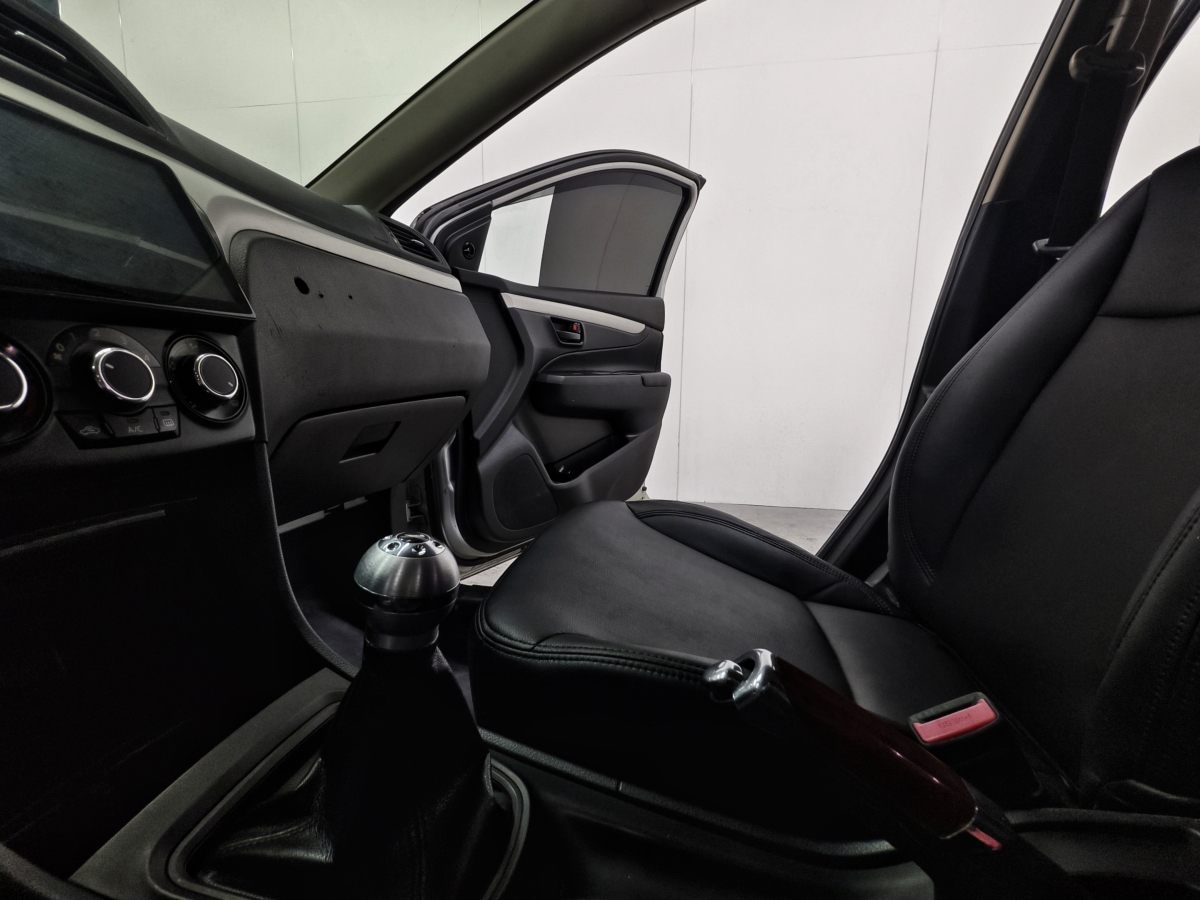 铃木 启悦 2019 汽车图片 #10