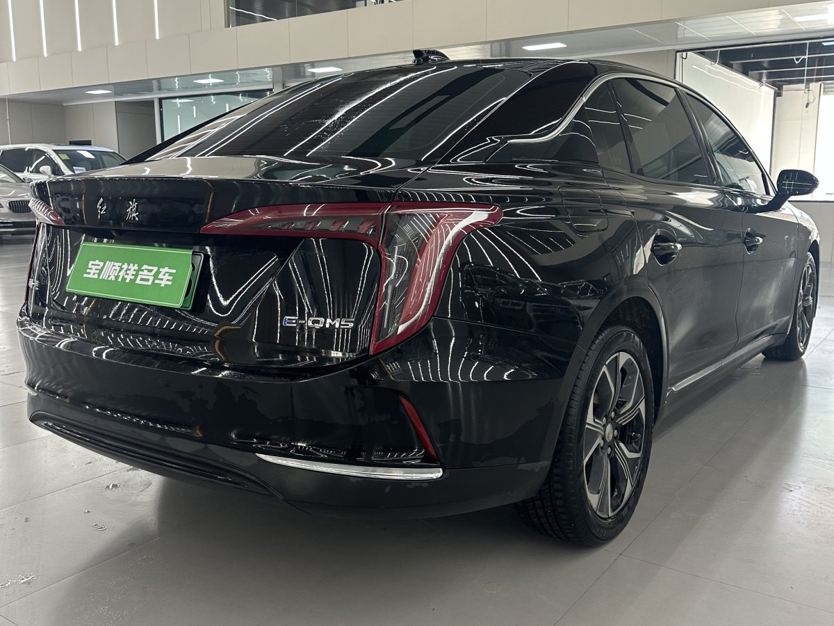 HongQi E-QM5 2022 car image #10