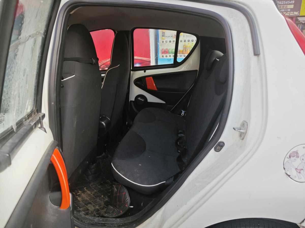 BYD F0 2016 car image #10