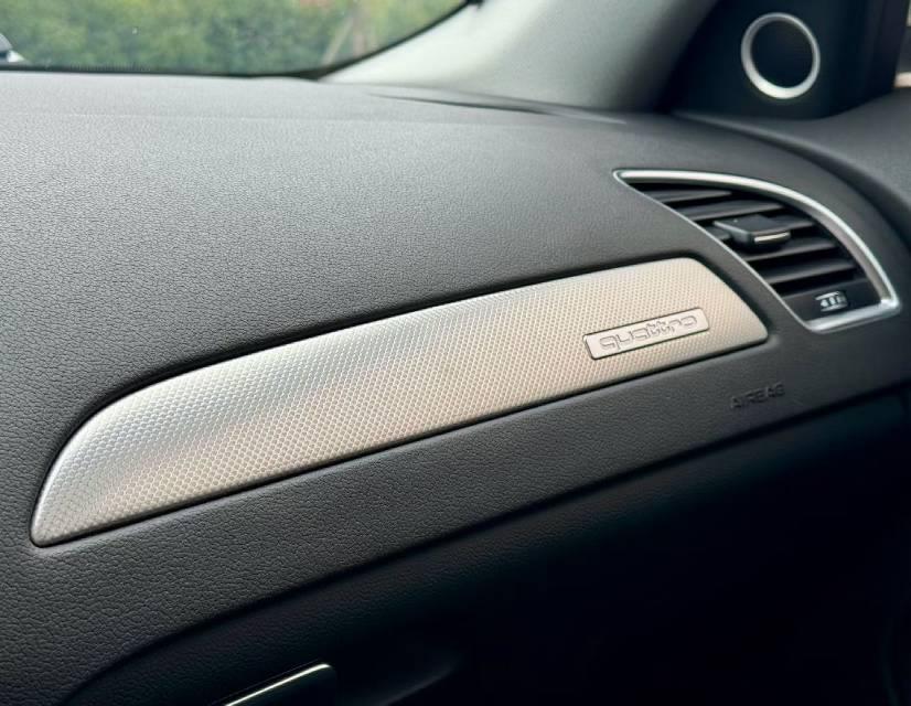 Audi A4 (Imported) 2015 car image #10