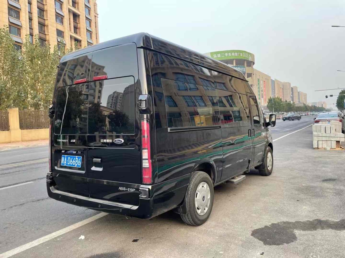 Ford New Transit 2023 car image #10