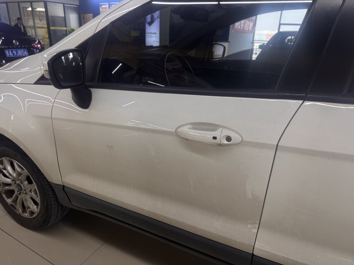 Ford EcoSport 2017 car image #10