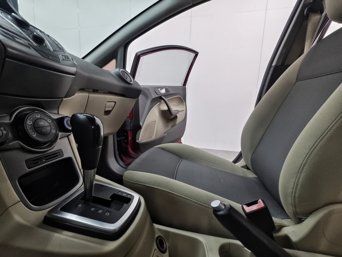 Ford Fiesta (Imported) 2012 #10 Ford Fiesta (Imported) 2012 car image #10