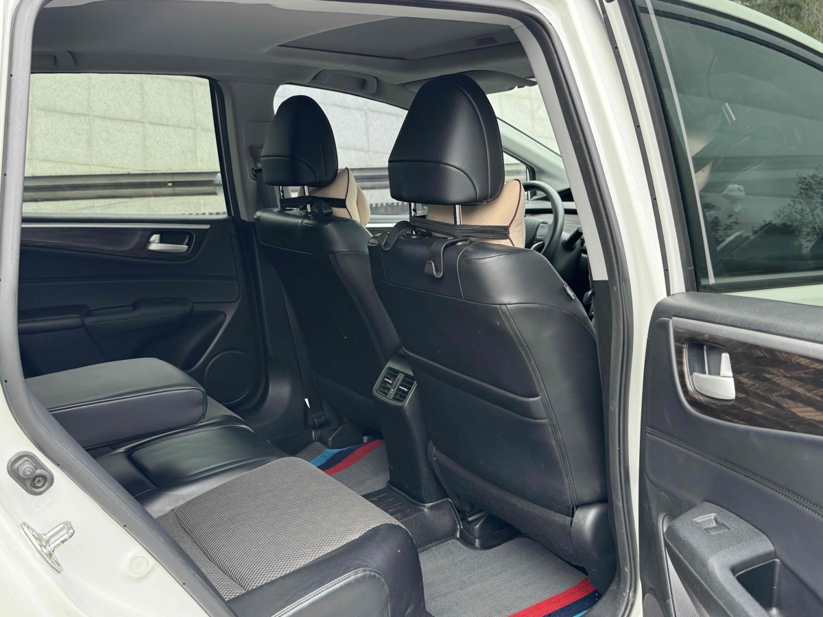 Honda Jade 2018 car image #10