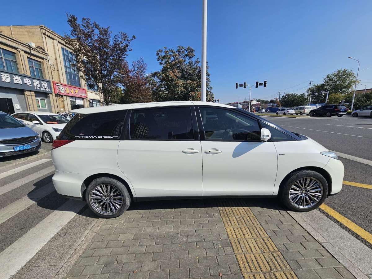 Toyota Previa 2018 car image #10