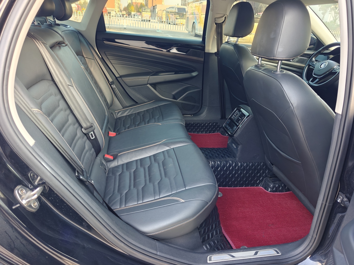 Volkswagen Passat New Energy 2019 #10 Volkswagen Passat New Energy 2019 صورة سيارة #10