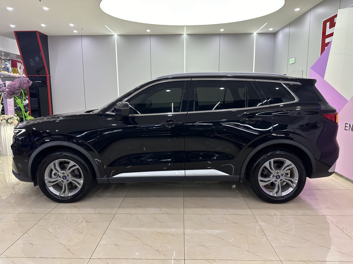 Ford Equator Sport 2024 immagine di auto #10