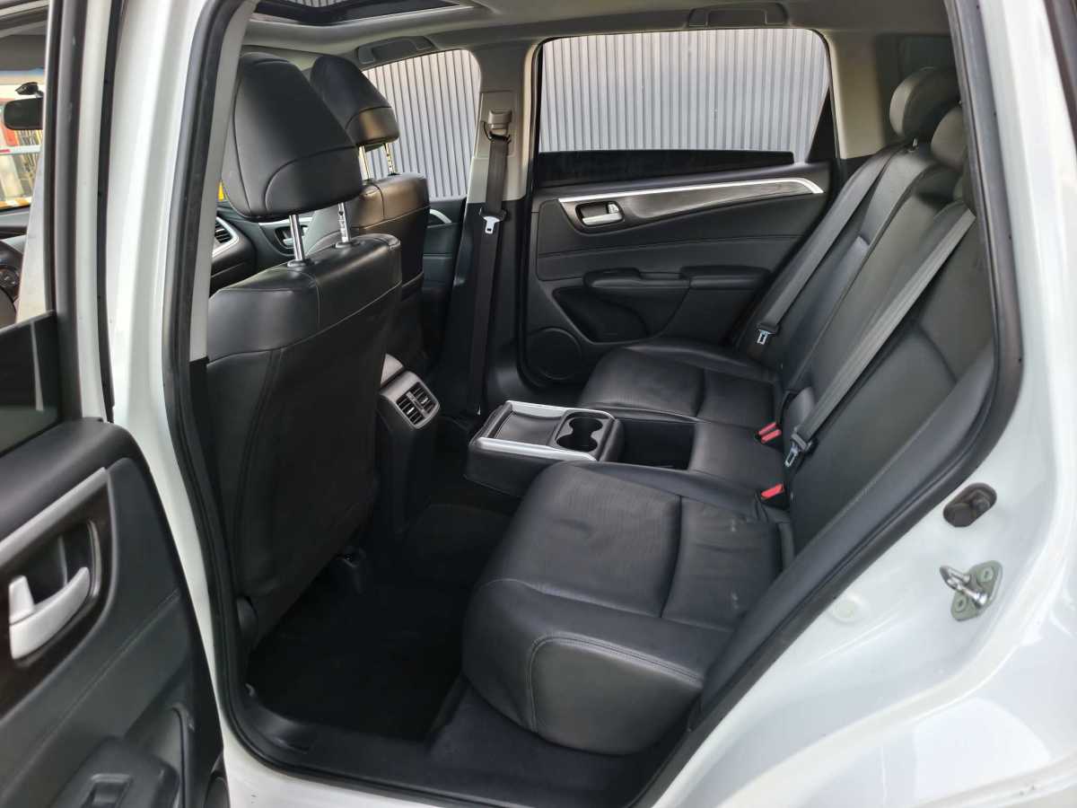 Honda Jade 2014 car image #10