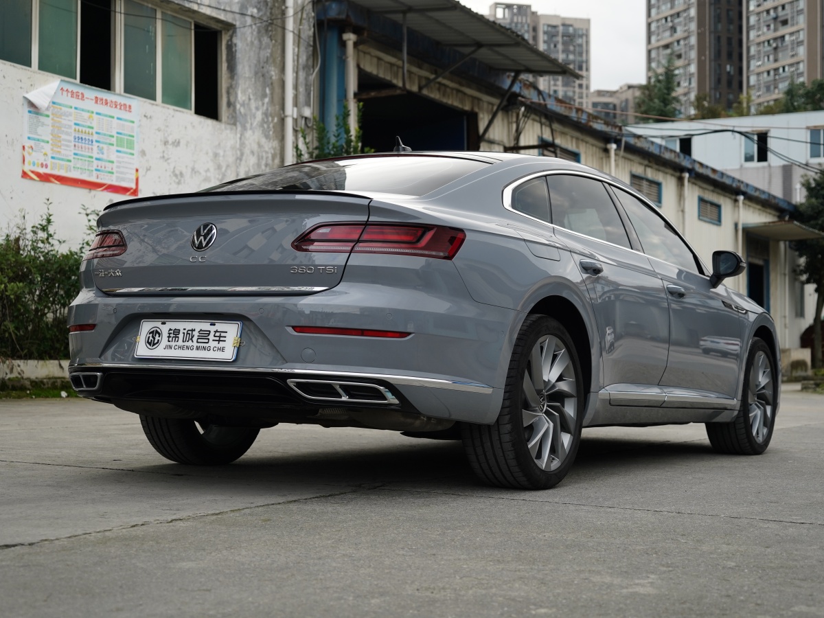 Volkswagen CC 2024 car image #10